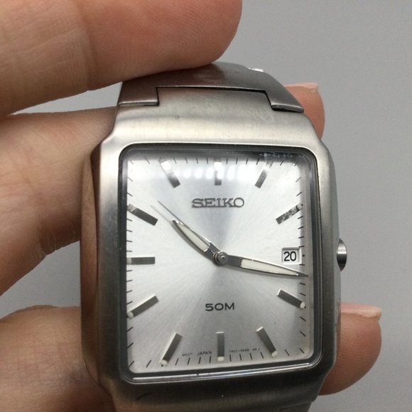 Seiko Watch Men Silver Tone Date 50M Recangle Dial 7N32-0AL0 New Battery 6.75" - Picture 7 of 11